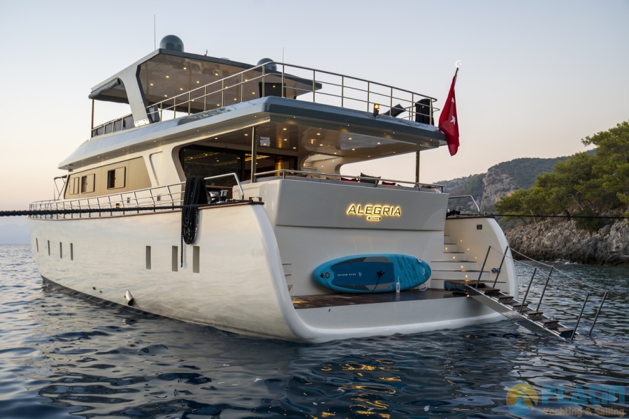 Alegria Trawler Yacht