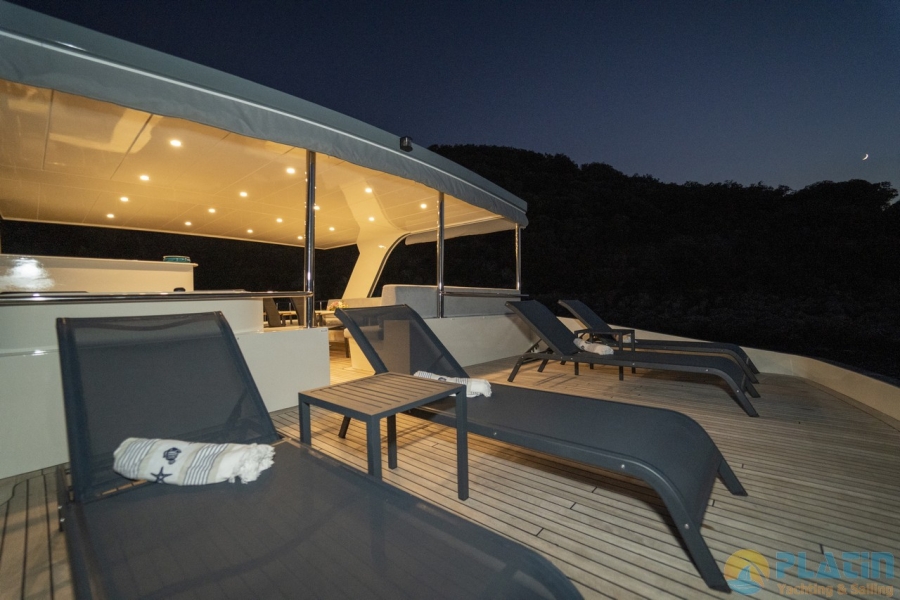 Alegria Trawler Yacht