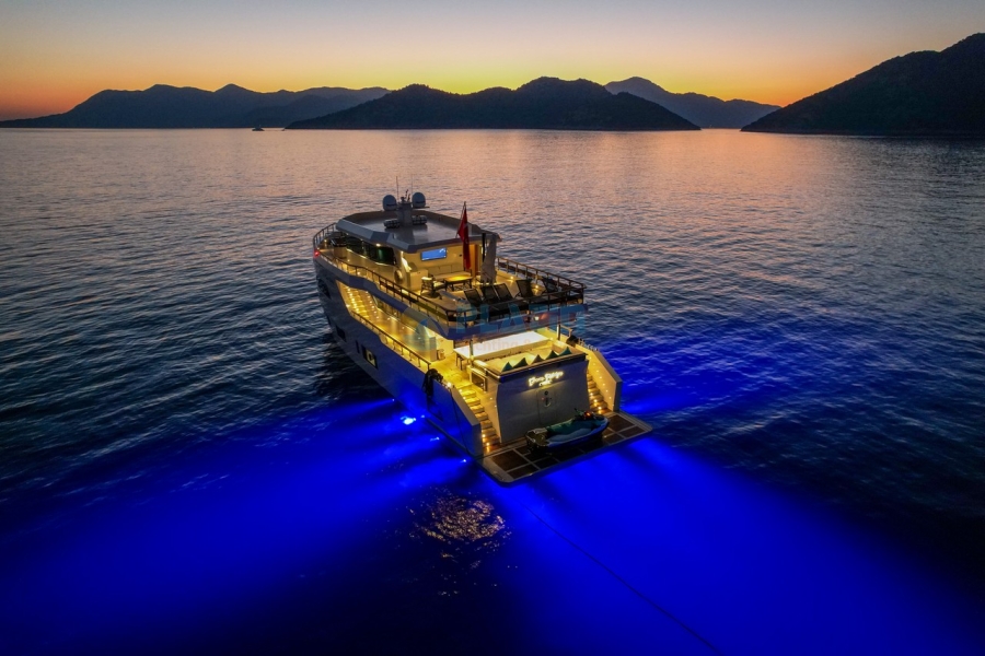 Cinar Yildizi Trawler Motoryacht