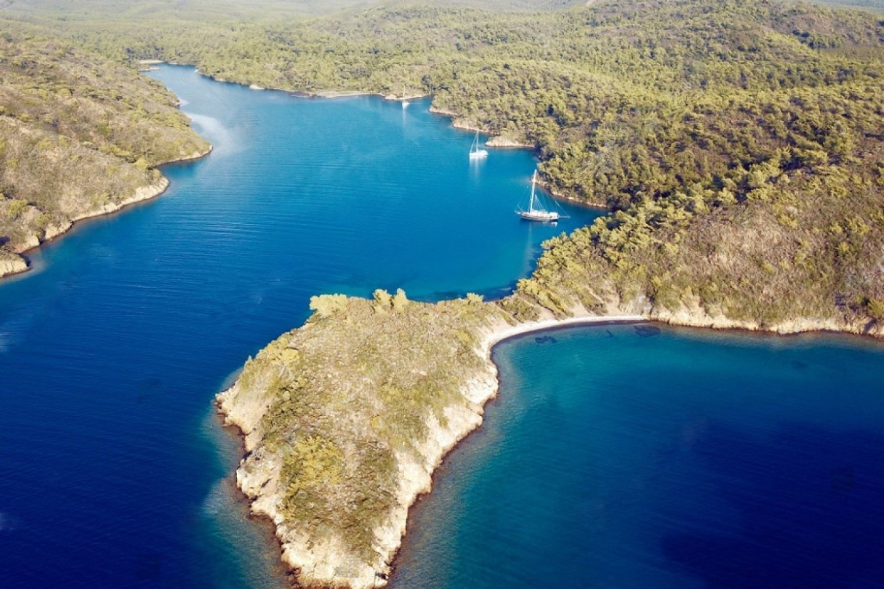 Gokova Bay Must-Visit Coves & Routes