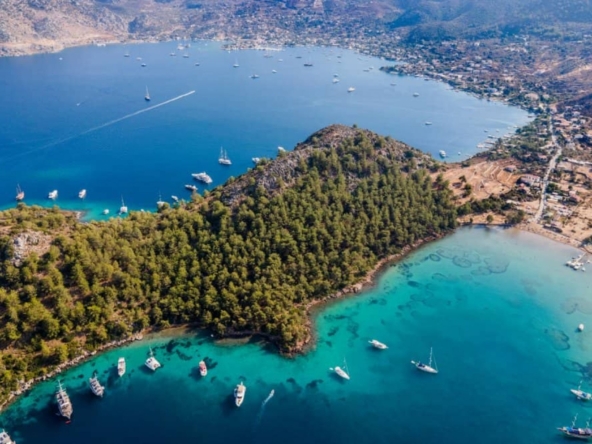 The 7 Most Beautiful Bays to Visit in Hisarönü Gulf