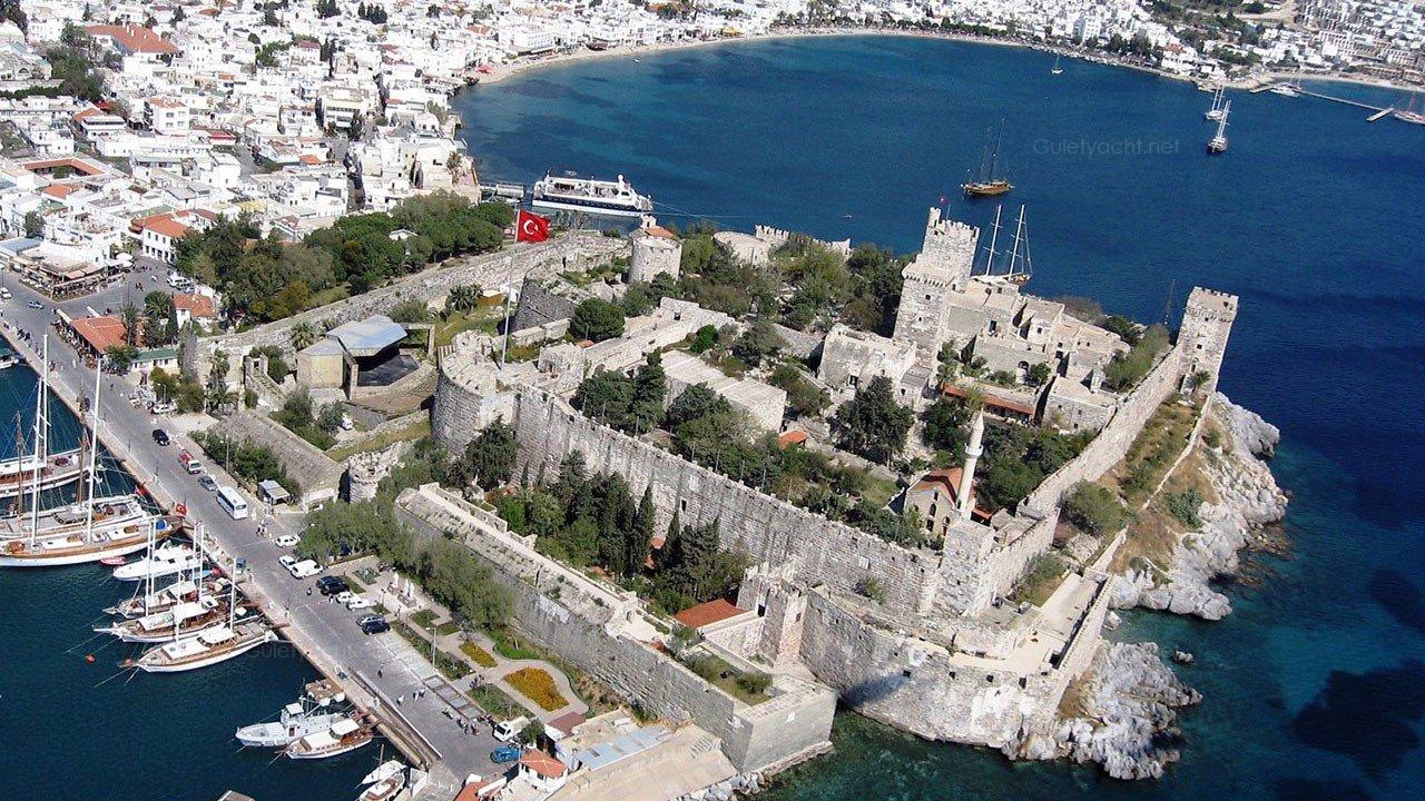 2026 Bodrum Yacht Charter Prices