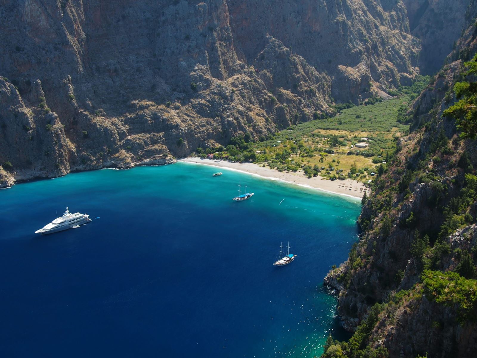 Beautiful and Luxurious Beaches and Bays in Fethiye