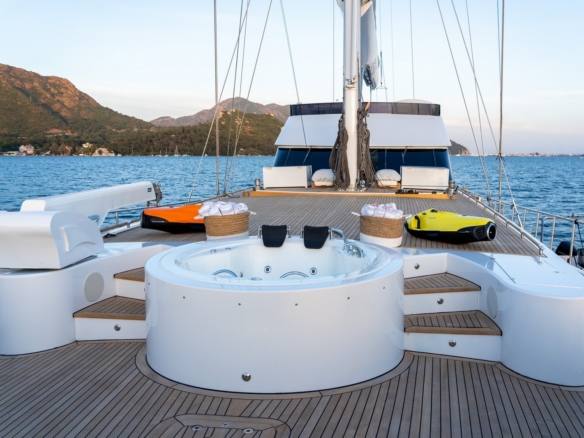 Good Life Gulet Charter | Ultra Luxury Blue Cruise