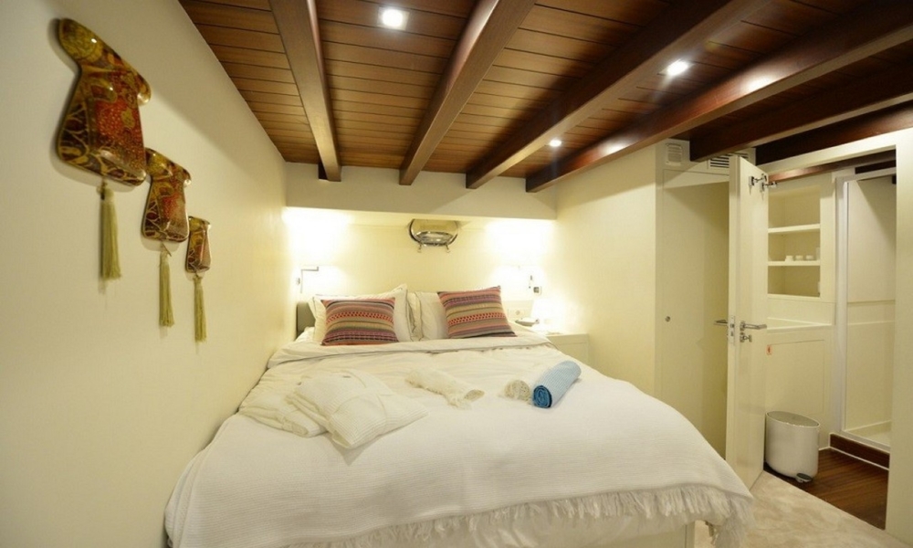 Charter White Soul from Marmaris for a private weekly luxury gulet cruise. Enjoy water sports, sun, and a personalized blue voyage experience.